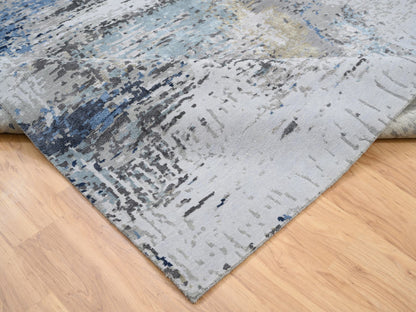 Modern / Contemporary hand-knotted wool/silk rug in Gray, 7'10" x 10' — SKU O064184 (view 7)