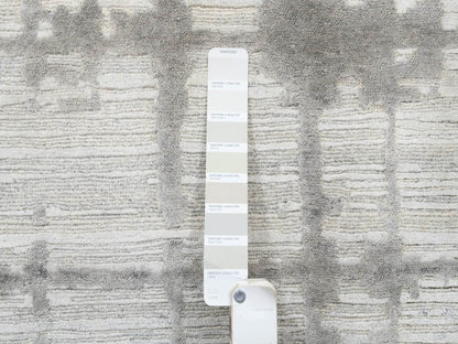 Ivory 2'1" x 3'1" Modern and Contemporary Hand knotted Wool Rug - Sku: O064238