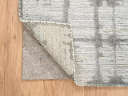 Ivory 2'0" x 3'1" Modern and Contemporary Hand knotted Wool Rug - Sku: O064239