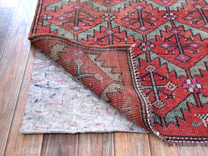 Vintage hand-knotted wool runner in Red, 2'8" x 9'10" — SKU O0642 (view 3)