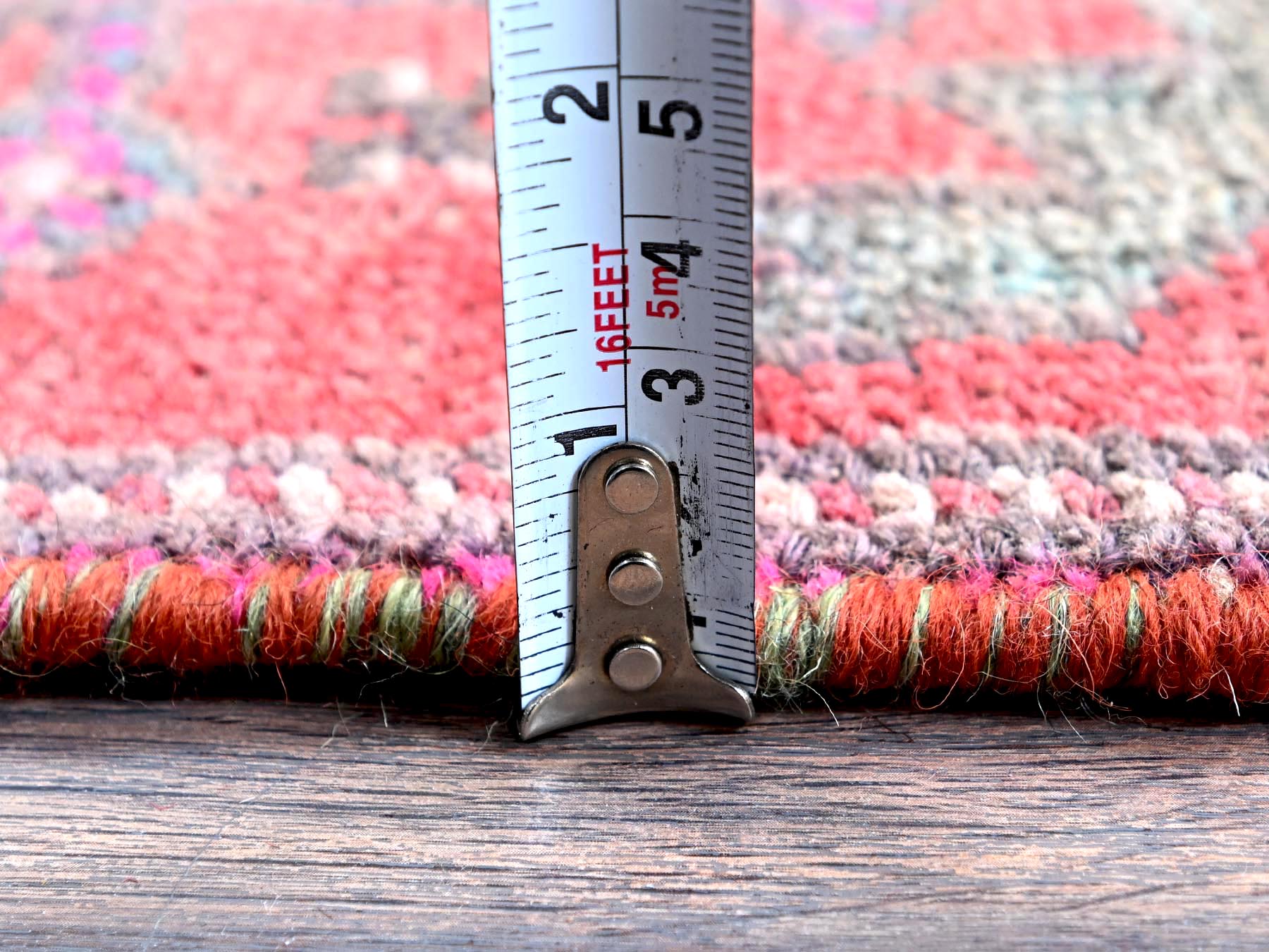 Vintage hand-knotted wool runner in Red, 2'8" x 9'10" — SKU O0642 (view 6)