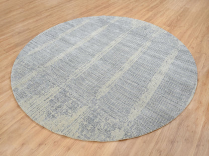Modern / Contemporary hand-knotted wool/silk rug in Gray, 9' x 9' — SKU O064309 (view 4)