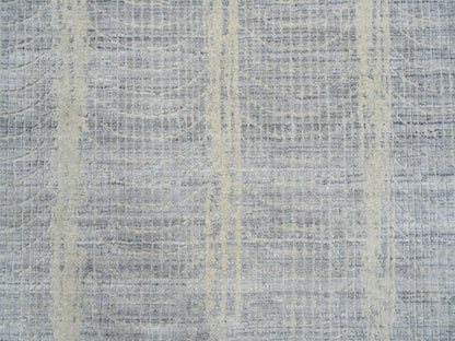 Modern / Contemporary hand-knotted wool/silk rug in Gray, 9' x 9' — SKU O064309 (view 9)