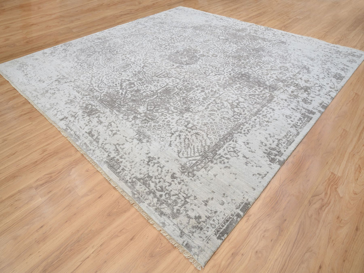 Transitional hand-knotted wool/pure silk rug in Gray, 12' x 12' — SKU O064320 (view 3)