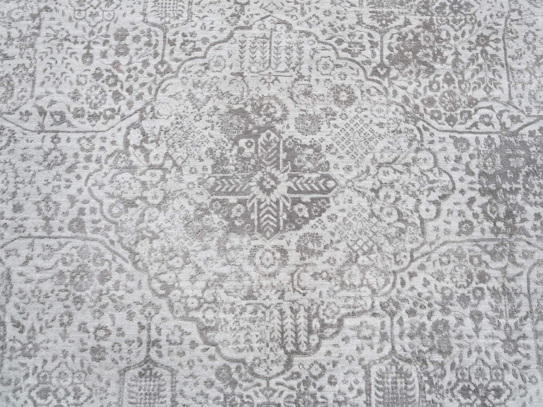 Transitional hand-knotted wool/pure silk rug in Gray, 12' x 12' — SKU O064320 (view 8)