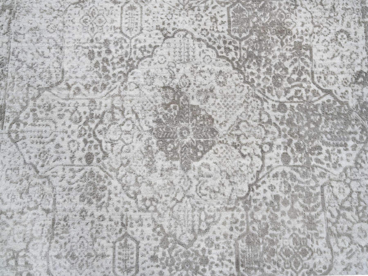 Transitional hand-knotted wool/pure silk rug in Gray, 8' x 8'3" — SKU O064321 (view 8)