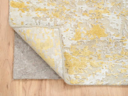 Beige 2'0" x 2'9" Modern and Contemporary Hand knotted Wool/Silk Rug - Sku: O064344