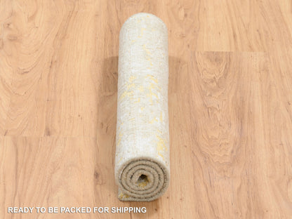 Beige 2'0" x 2'9" Modern and Contemporary Hand knotted Wool/Silk Rug - Sku: O064344