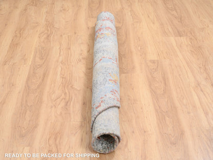 Modern / Contemporary hand-knotted wool/silk rug in Orange, 5'10" x 5'10" — SKU O064487 (view 6)