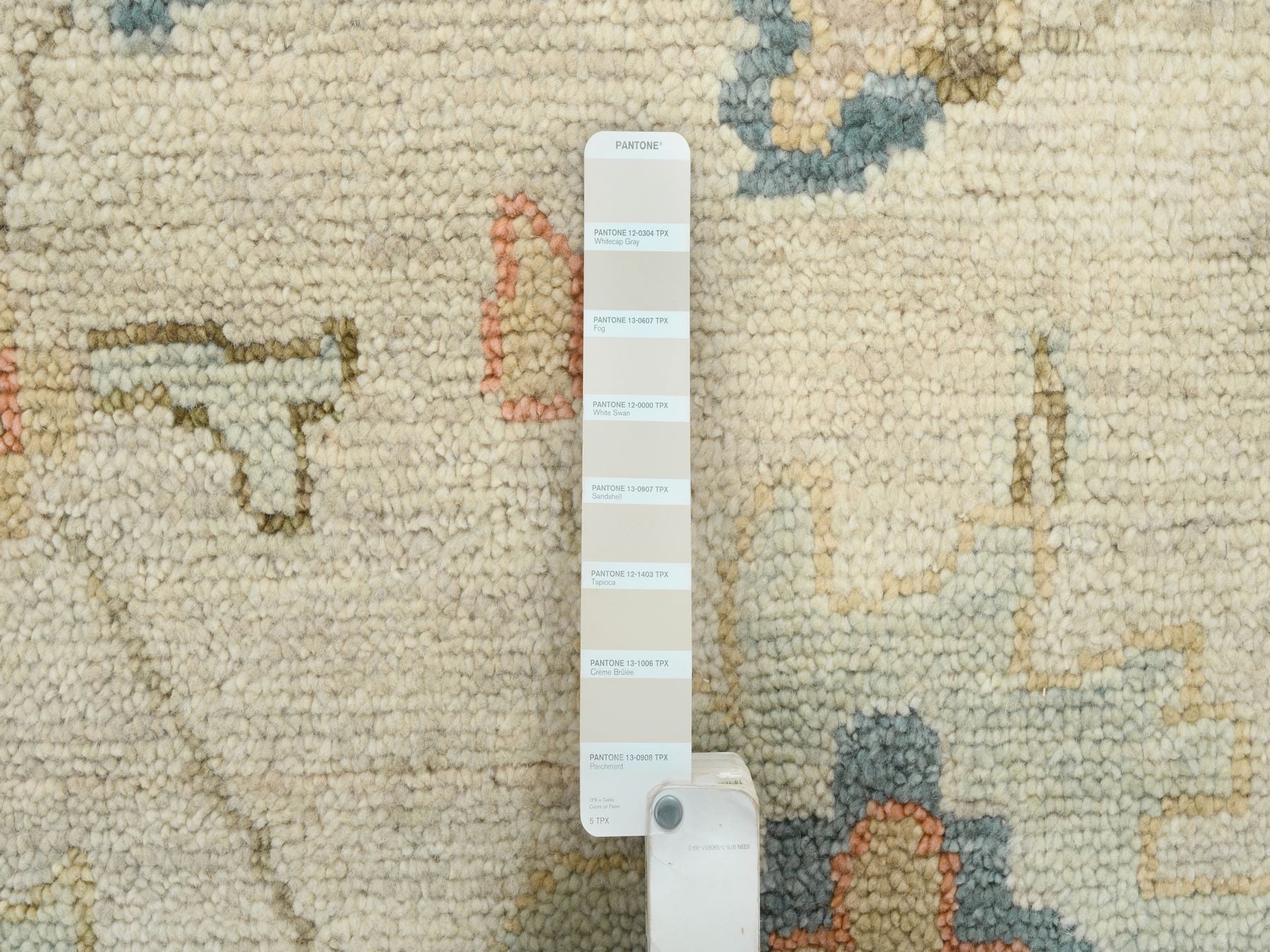 Oushak Oushak hand-knotted wool rug in Ivory & Pewter Gray, 13'10" x 18' — SKU O064530 (view 7)