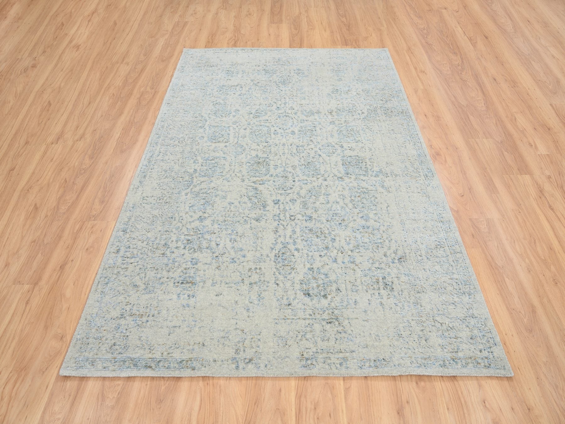 Tabriz Transitional hand-knotted wool/silk rug in Blue, 6'2" x 9' — SKU O064549 (view 2)