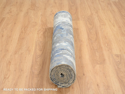 Blue 4'2" x 11'9" Modern and Contemporary Hand knotted Wool/Silk Rug - Sku: O064551