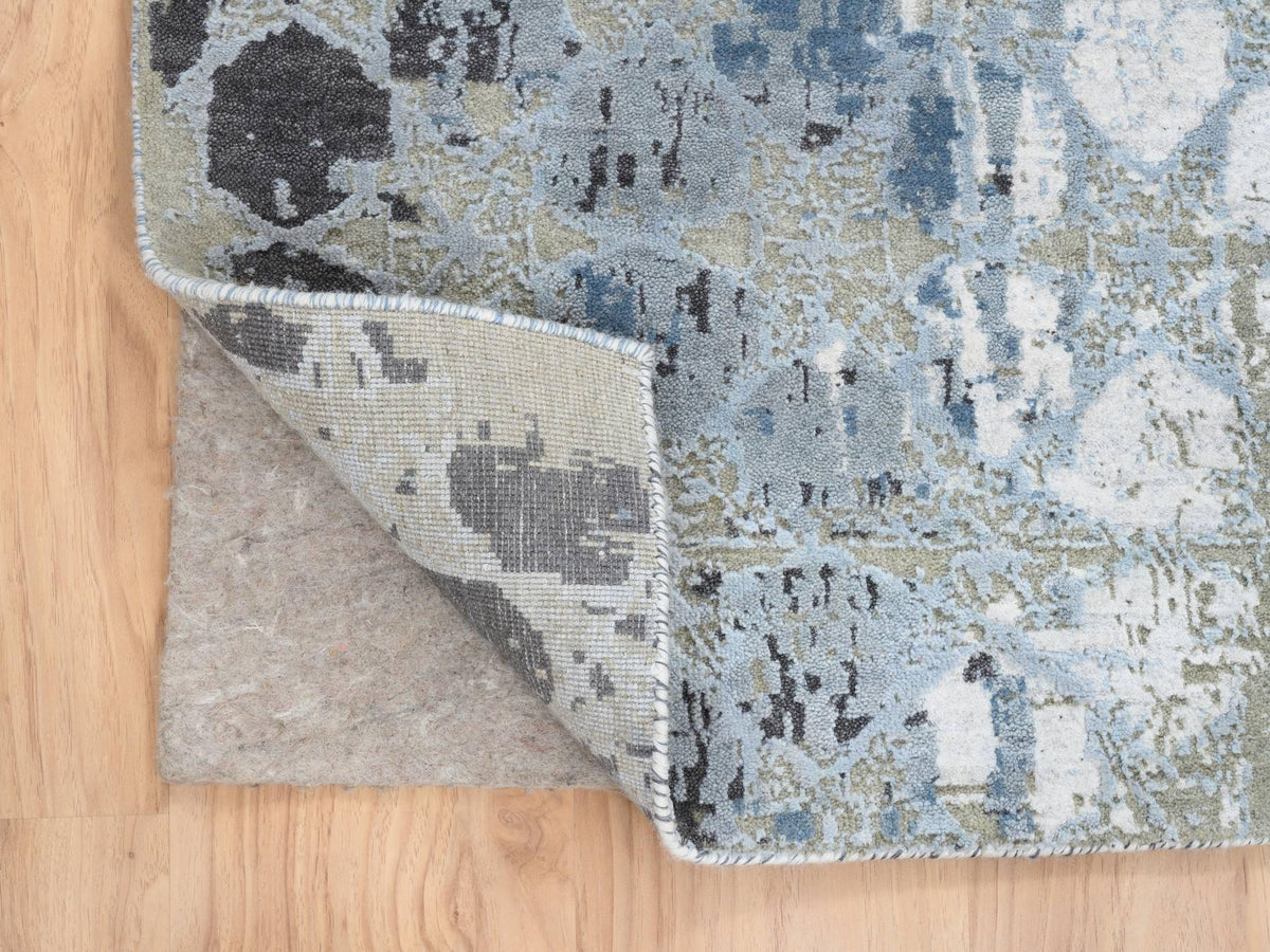 Modern / Contemporary hand-knotted wool/silk runner in Gray, 2'6" x 8' — SKU O064554 (view 3)