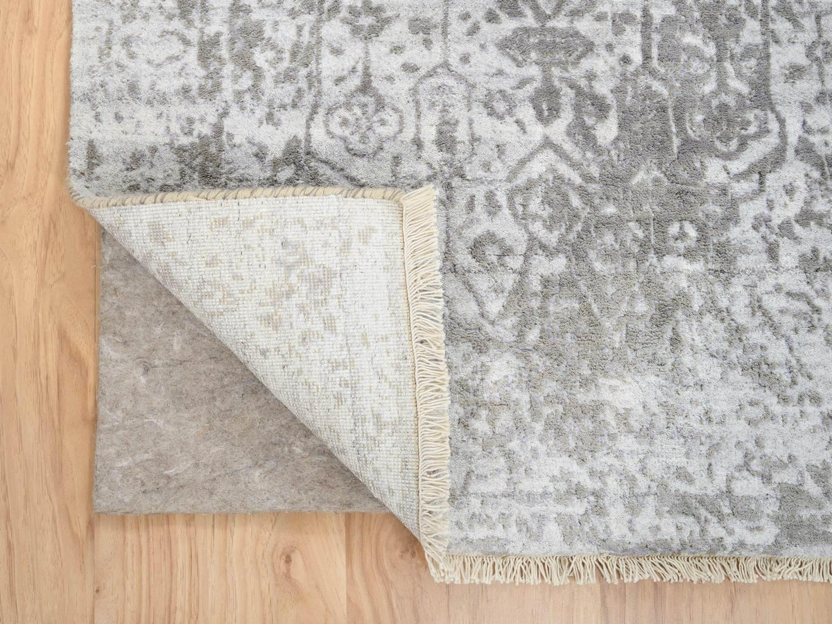 Transitional hand-knotted wool/silk runner in Gray, 2'6" x 7'10" — SKU O064603 (view 3)