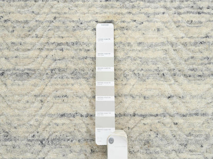 Beige 5'10" x 9'0" Modern and Contemporary Handloom Wool Rug - Sku: O064606