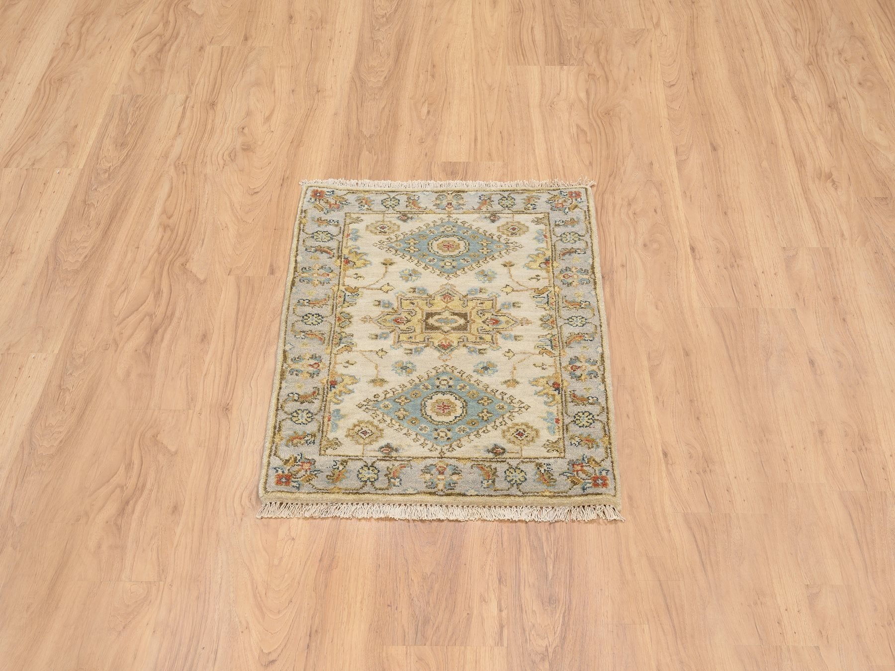 Tribal Heriz hand-knotted wool rug in Ivory & Light Gray, 2'1" x 3' — SKU O064637 (view 2)