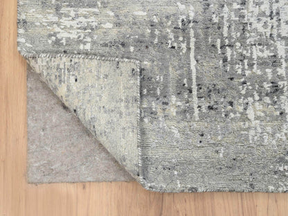 Modern / Contemporary hand-knotted wool runner in Gray, 6' x 11'10" — SKU O064688 (view 4)