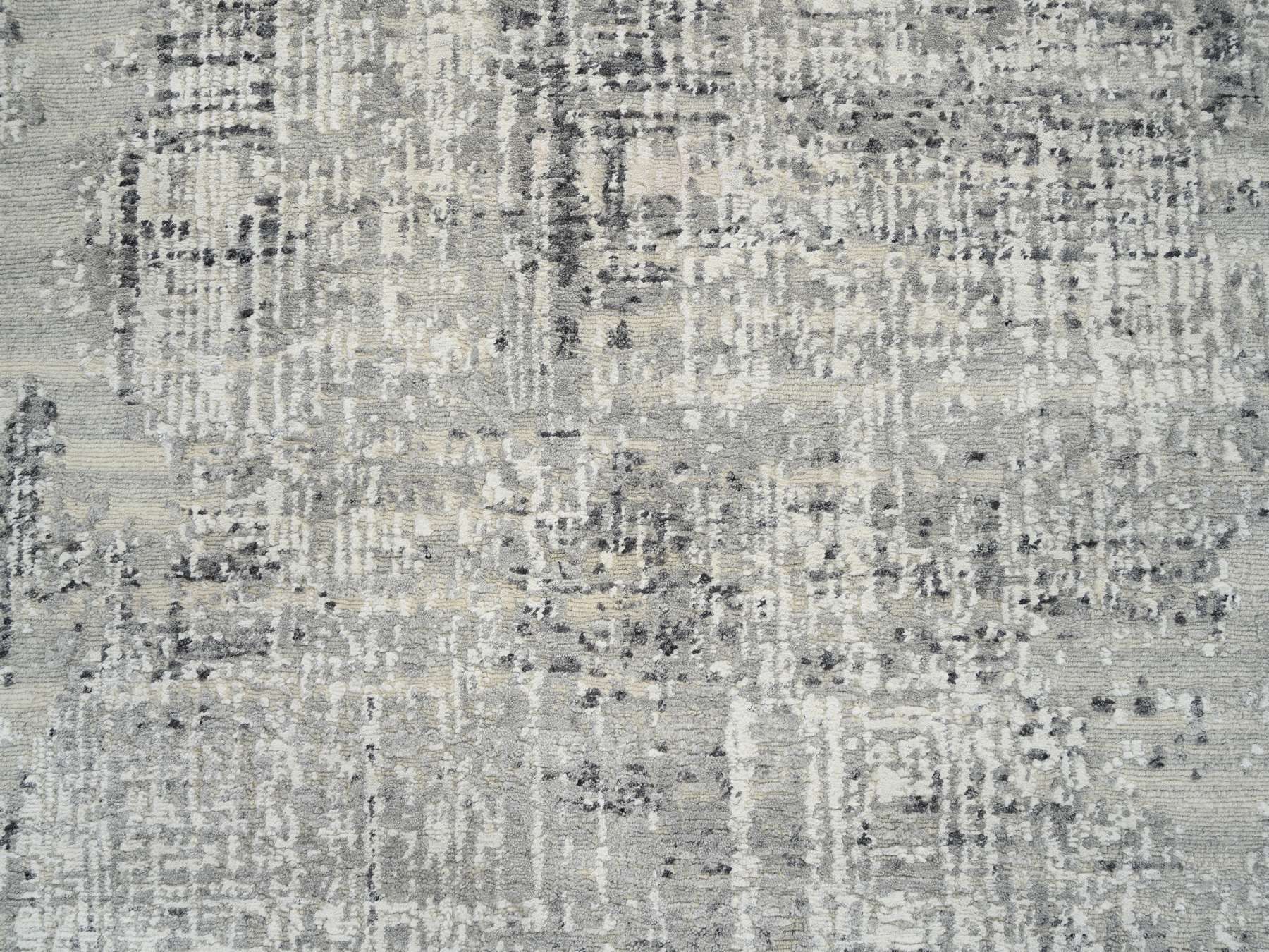 Modern / Contemporary hand-knotted wool runner in Gray, 6' x 11'10" — SKU O064688 (view 8)