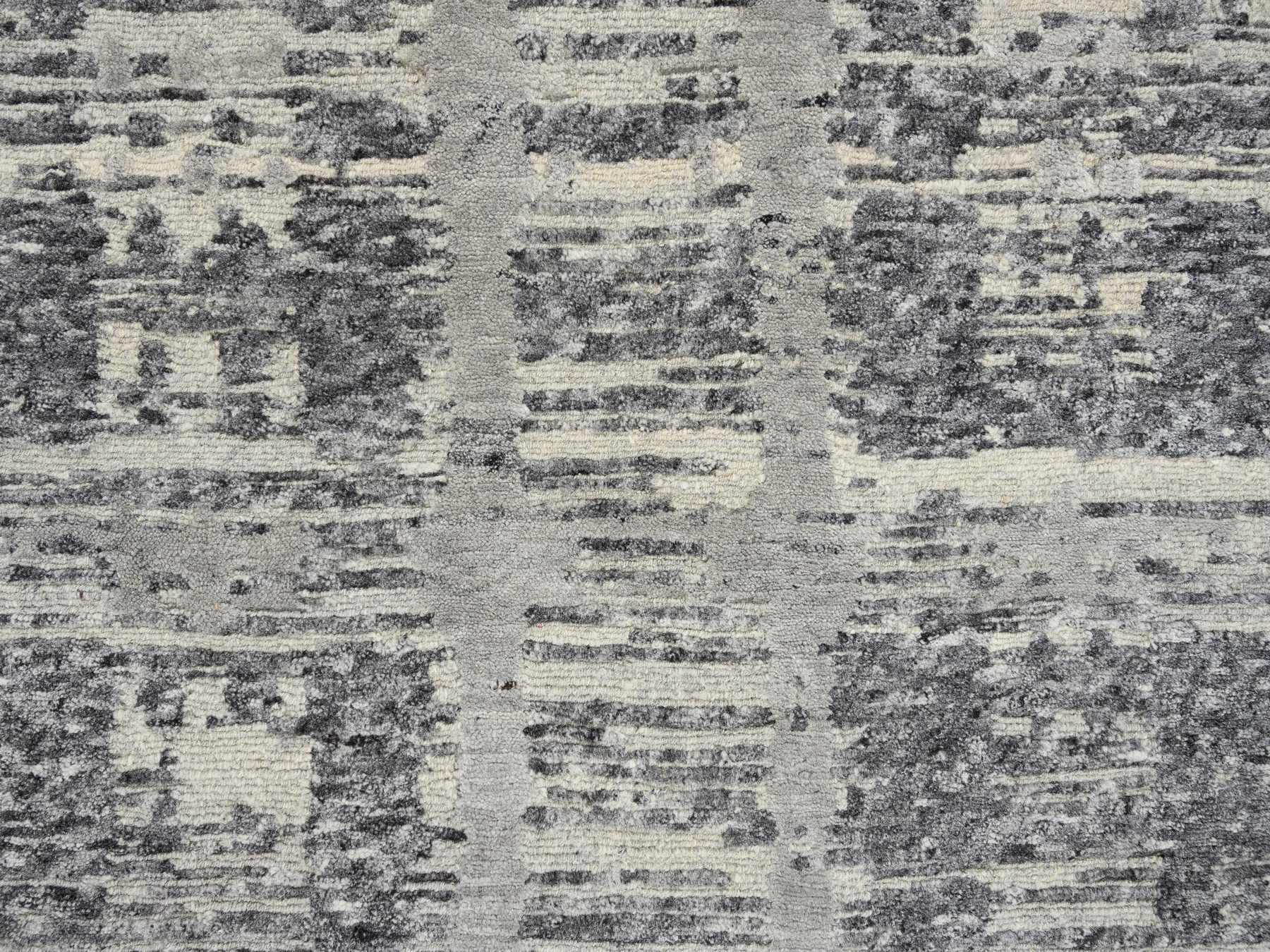 Modern / Contemporary hand-knotted wool runner in Gray, 2'7" x 23'8" — SKU O064696 (view 5)