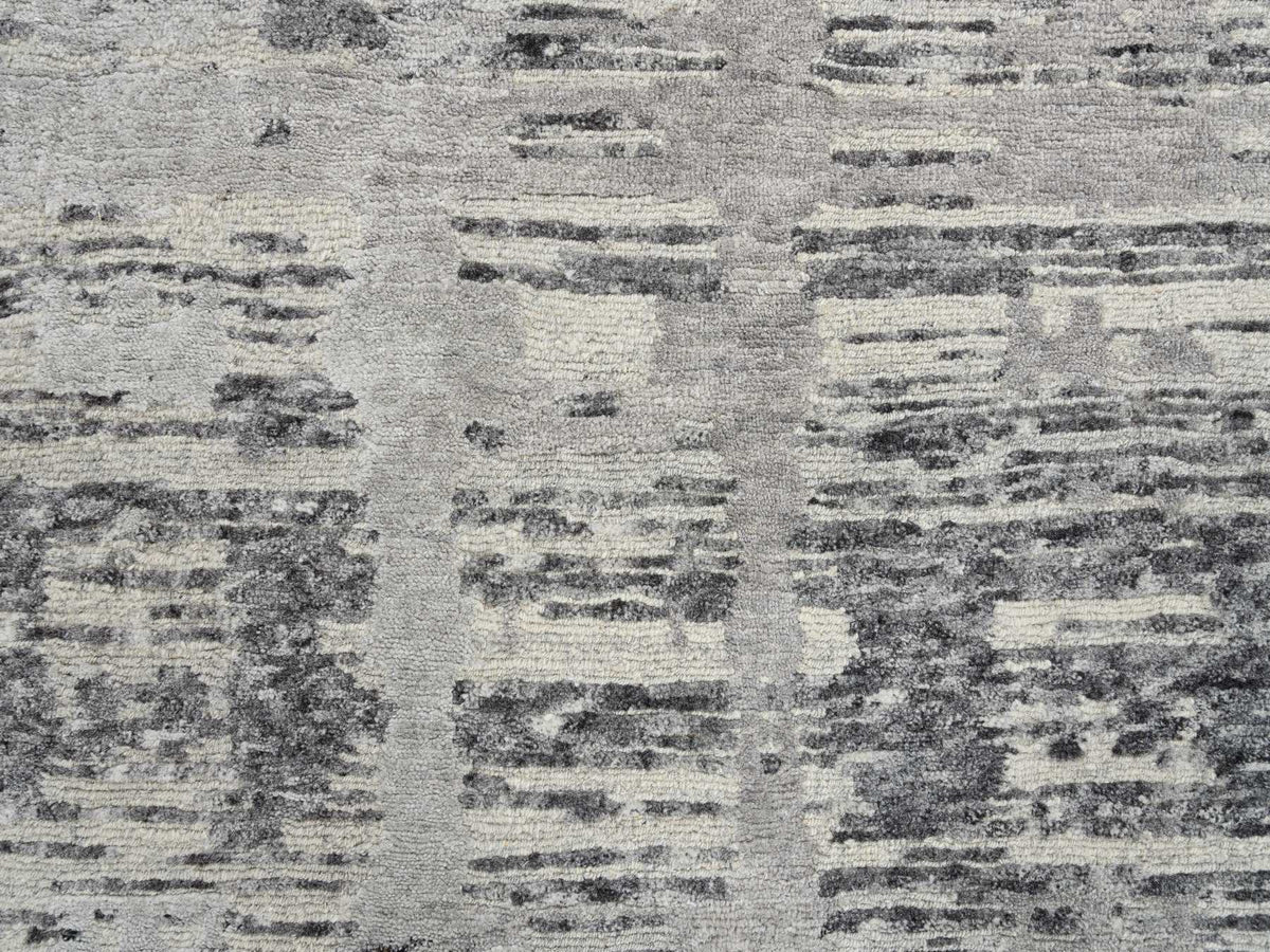 Modern / Contemporary hand-knotted wool runner in Gray, 2'6" x 20' — SKU O064697 (view 5)