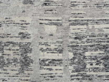 Modern / Contemporary hand-knotted wool runner in Gray, 2'6" x 20' — SKU O064697 (view 5)
