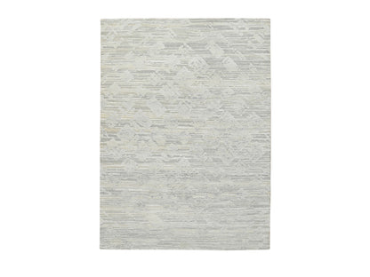 Modern / Contemporary hand-knotted wool rug in Gray, 5'1" x 7'3" — SKU O064699