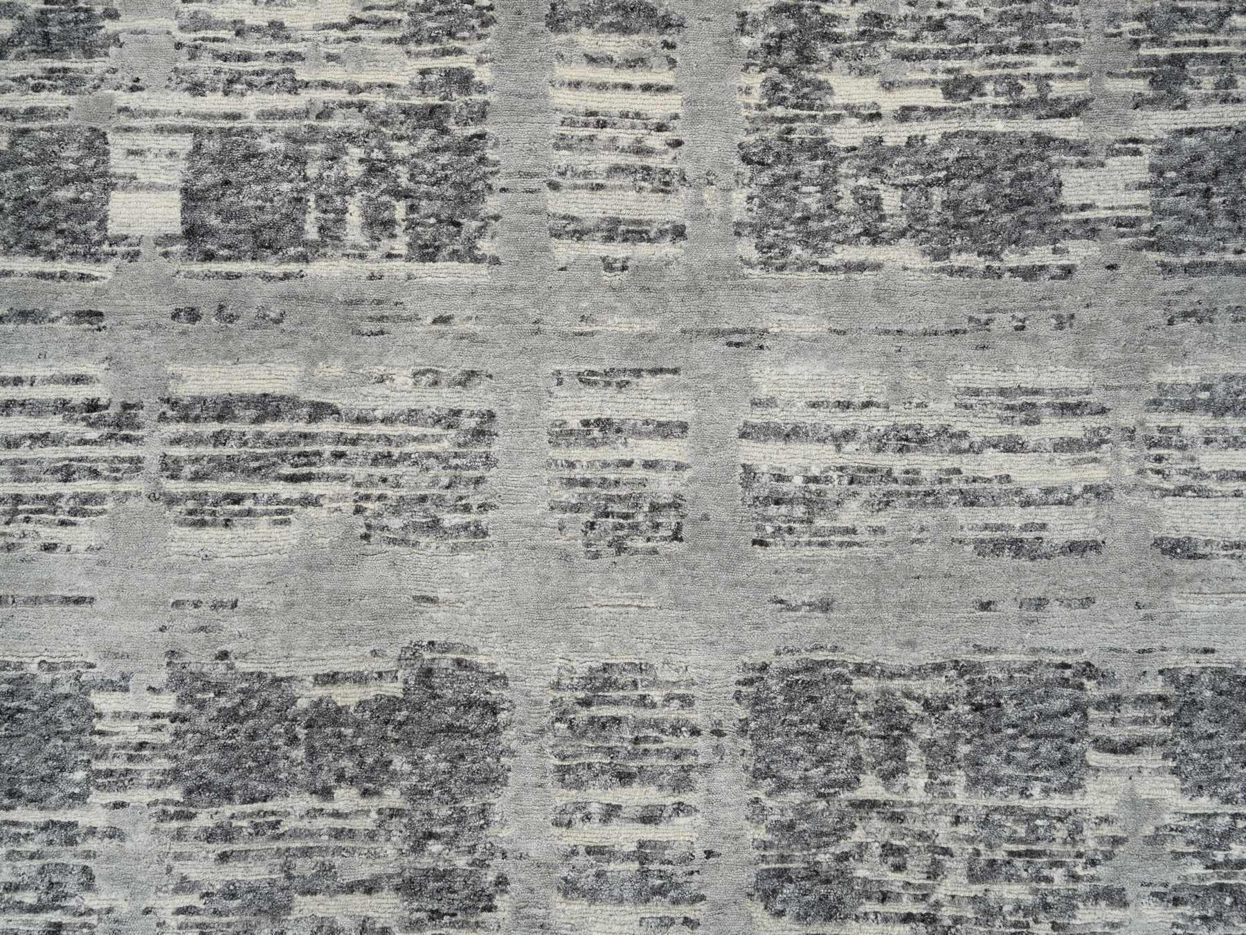 Modern / Contemporary hand-knotted wool rug in Gray, 9'2" x 11'10" — SKU O064704 (view 8)