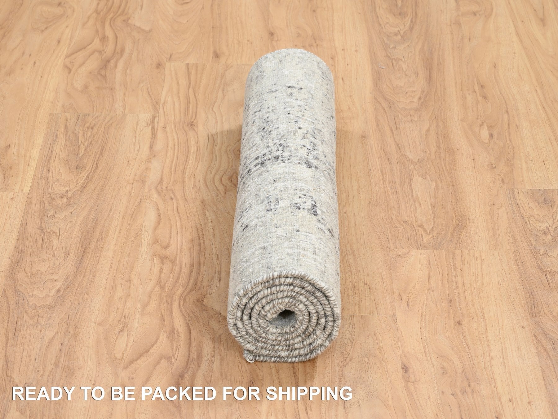 Modern / Contemporary hand-knotted wool runner in Gray, 2'7" x 6' — SKU O064705 (view 6)