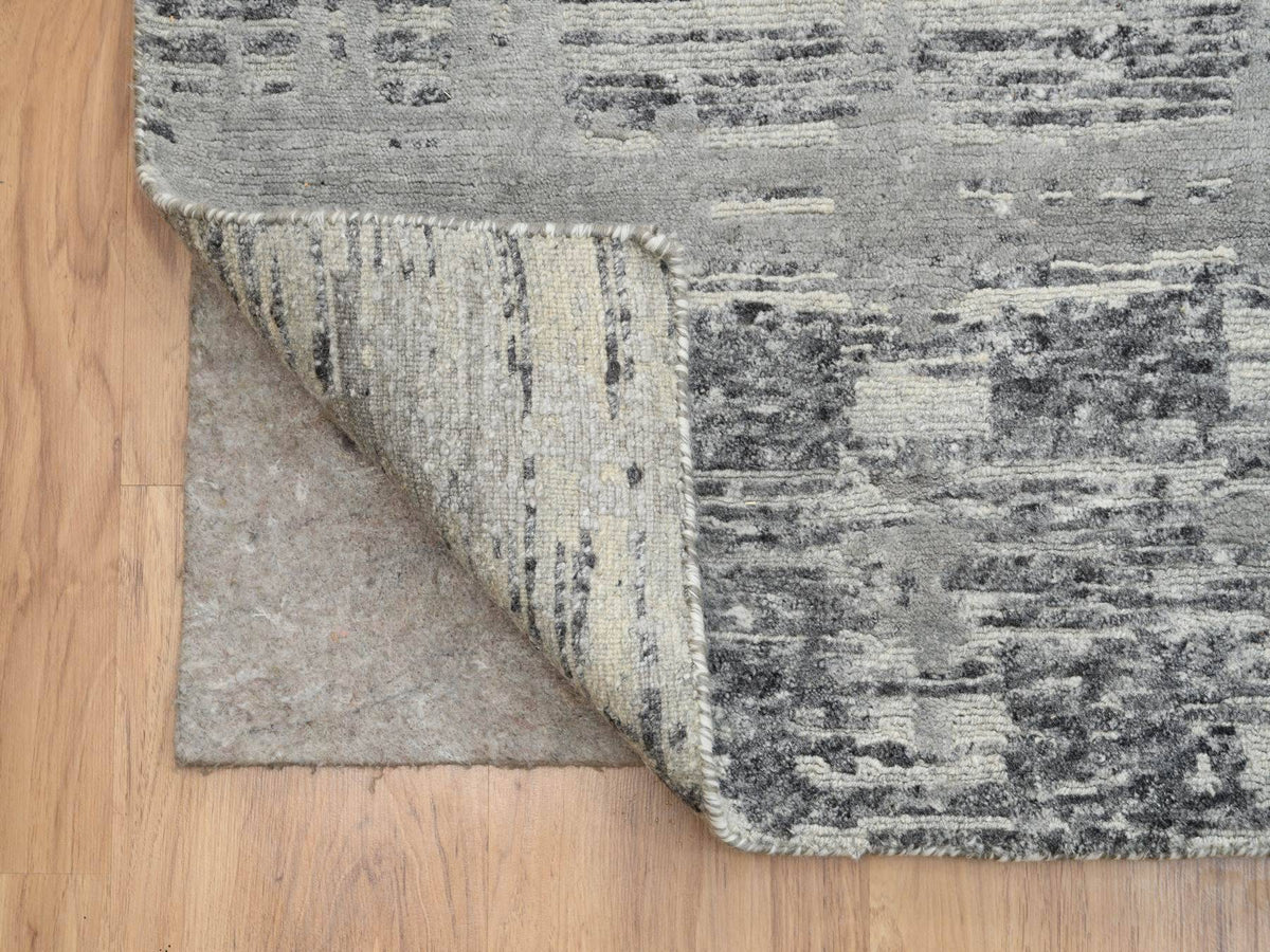 Modern / Contemporary hand-knotted wool rug in Gray, 12' x 18'3" — SKU O064714 (view 4)