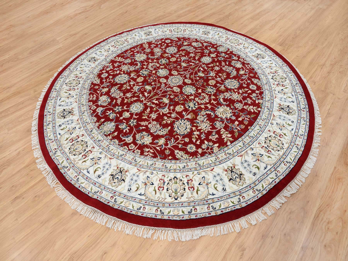 Nain Fine Oriental hand-knotted wool rug in Red & Ivory, 9'1" x 9'1" — SKU O064728 (view 4)