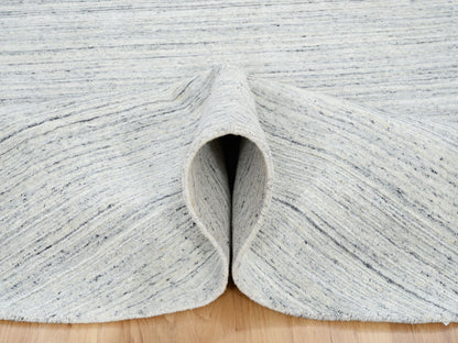 Modern / Contemporary hand-knotted wool rug in Ivory, 7'10" x 7'10" — SKU O064772 (view 6)