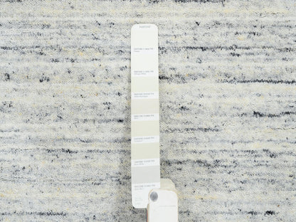 Modern / Contemporary hand-knotted wool rug in Ivory, 6' x 6' — SKU O064774 (view 4)