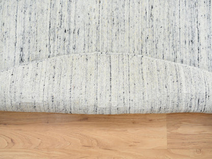 Modern / Contemporary hand-knotted wool rug in Ivory, 6' x 6' — SKU O064778 (view 3)