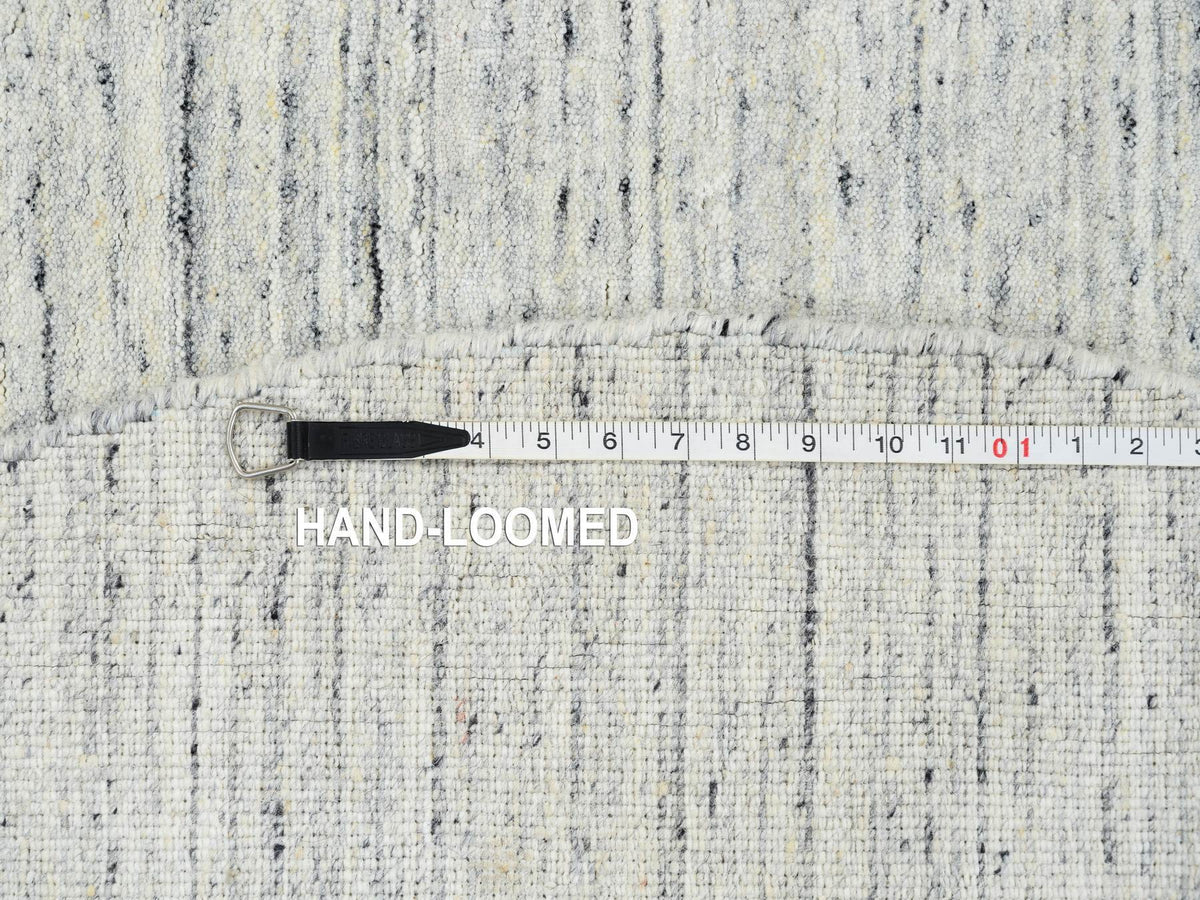 Modern / Contemporary hand-knotted wool rug in Ivory, 6' x 6' — SKU O064778 (view 8)