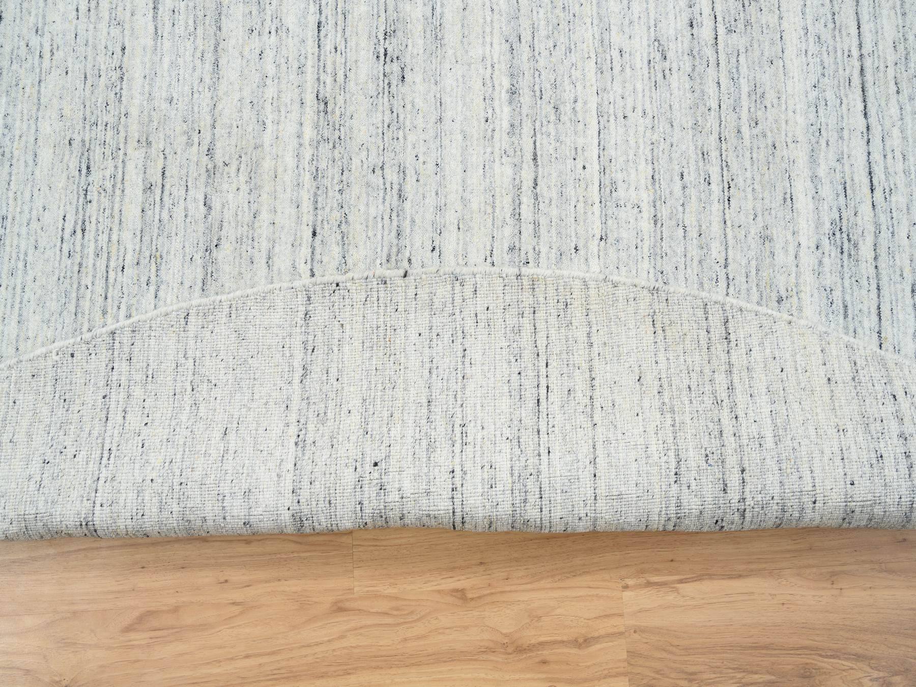 Modern / Contemporary hand-knotted wool rug in Ivory, 11'10" x 11'10" — SKU O064796 (view 4)
