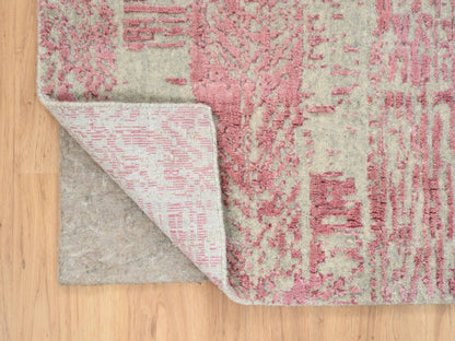 Transitional hand-knotted wool/silk runner in Pink, 2'6" x 8' — SKU O064812 (view 3)