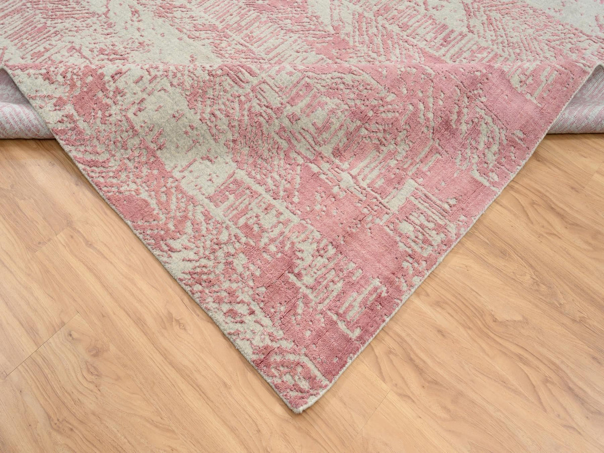 Transitional hand-knotted wool/silk rug in Pink, 10' x 14' — SKU O064817 (view 6)