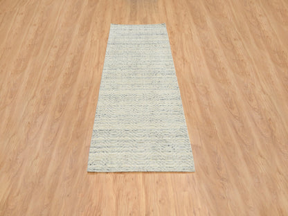 Beige 2'6" x 7'10" Modern and Contemporary Handloom Wool Rug - Sku: O064826