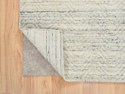 Beige 2'6" x 7'10" Modern and Contemporary Handloom Wool Rug - Sku: O064826
