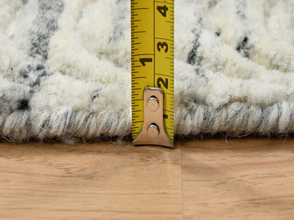 Beige 2'6" x 7'10" Modern and Contemporary Handloom Wool Rug - Sku: O064826
