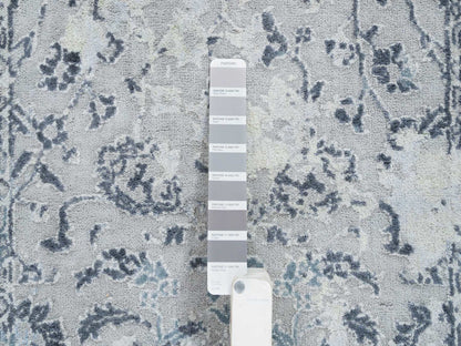 Grey 2'9" x 7'8" Transitional Hand knotted Wool/Silk Rug - Sku: O064829