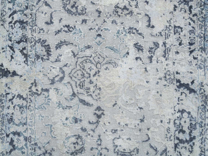 Kashan Transitional hand-knotted wool/silk runner in Gray, 2'9" x 7'8" — SKU O064829 (view 5)