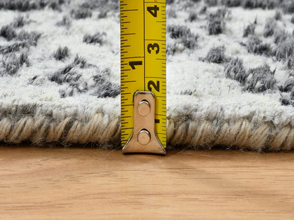 Transitional hand-knotted wool/silk runner in Gray, 2'7" x 12' — SKU O064834 (view 7)