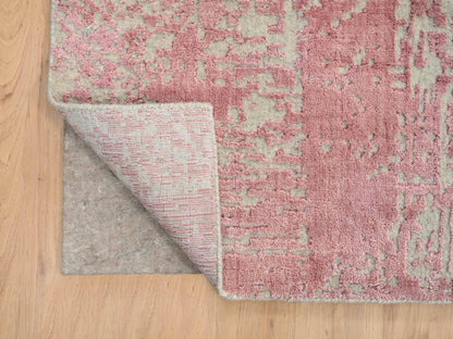 Transitional hand-knotted wool/art silk rug in Pink, 11'10" x 17'10" — SKU O064836 (view 4)
