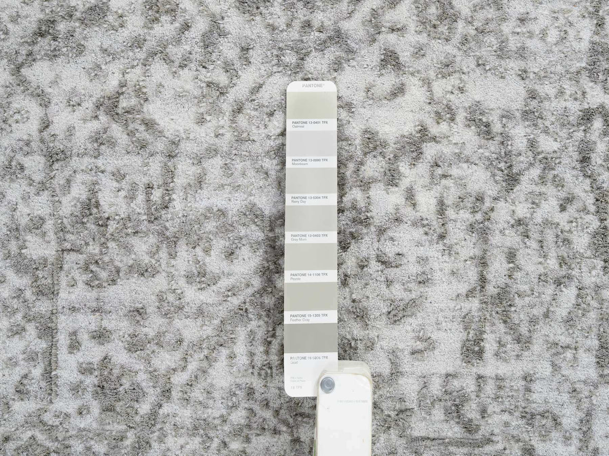 Transitional hand-knotted wool runner in Gray, 2'7" x 23'9" — SKU O064844 (view 4)
