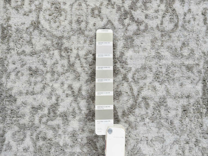 Transitional hand-knotted wool/silk runner in Gray, 2'6" x 12'1" — SKU O064845 (view 4)