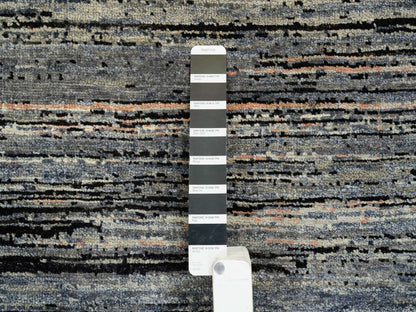 Modern / Contemporary hand-knotted wool rug in Black, 8'4" x 9'10" — SKU O064866 (view 7)