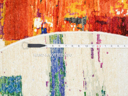 Modern / Contemporary hand-knotted wool/sari silk rug in Multicolored, 5' x 5' — SKU O064906 (view 8)