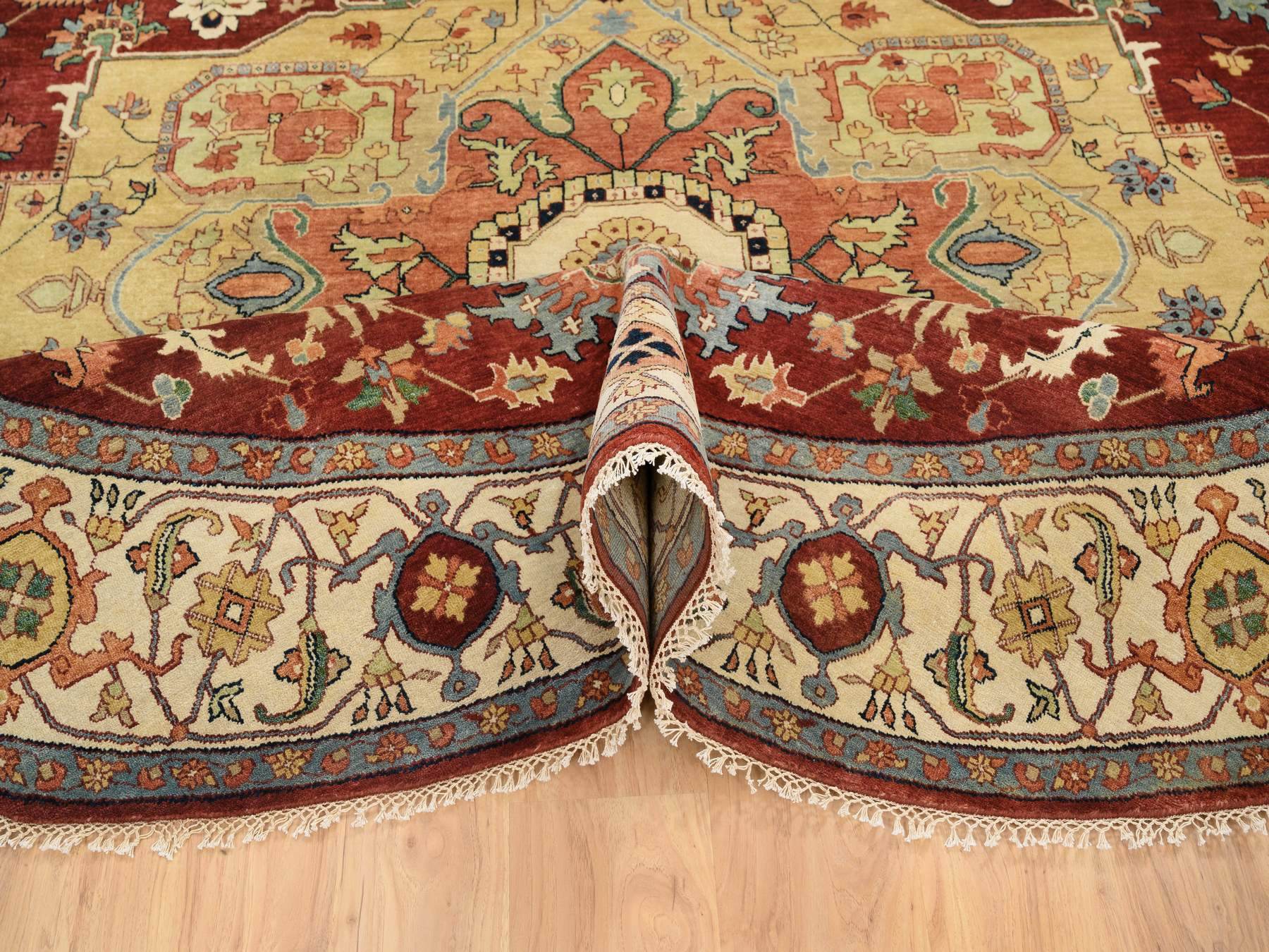 Heriz Heriz hand-knotted wool rug in Red & Cream, 10' x 10' — SKU O064974 (view 6)