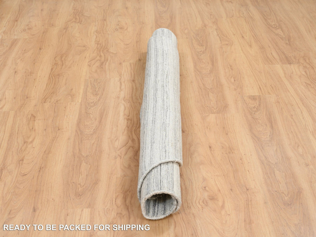 Modern / Contemporary hand-knotted wool rug in Gray, 5'10" x 5'10" — SKU O064984 (view 6)
